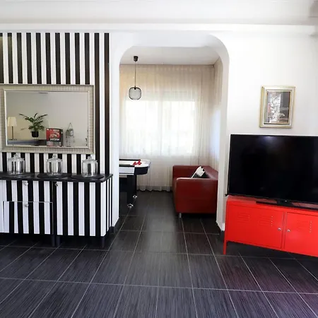 Fasthotel 3* Τσέρβια
