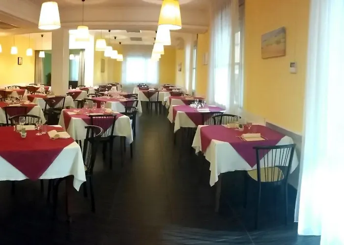 Fasthotel ホテル 3*