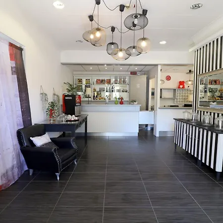 Hotel Fasthotel 3*